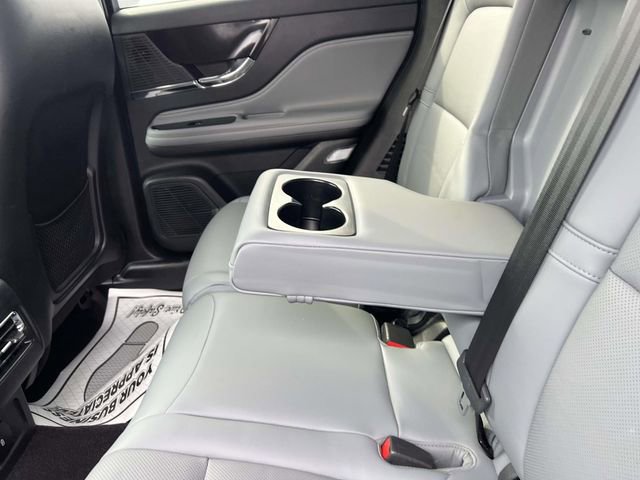 Certified 2022 Lincoln Corsair AWD w/ Equipment Group 101A image 14