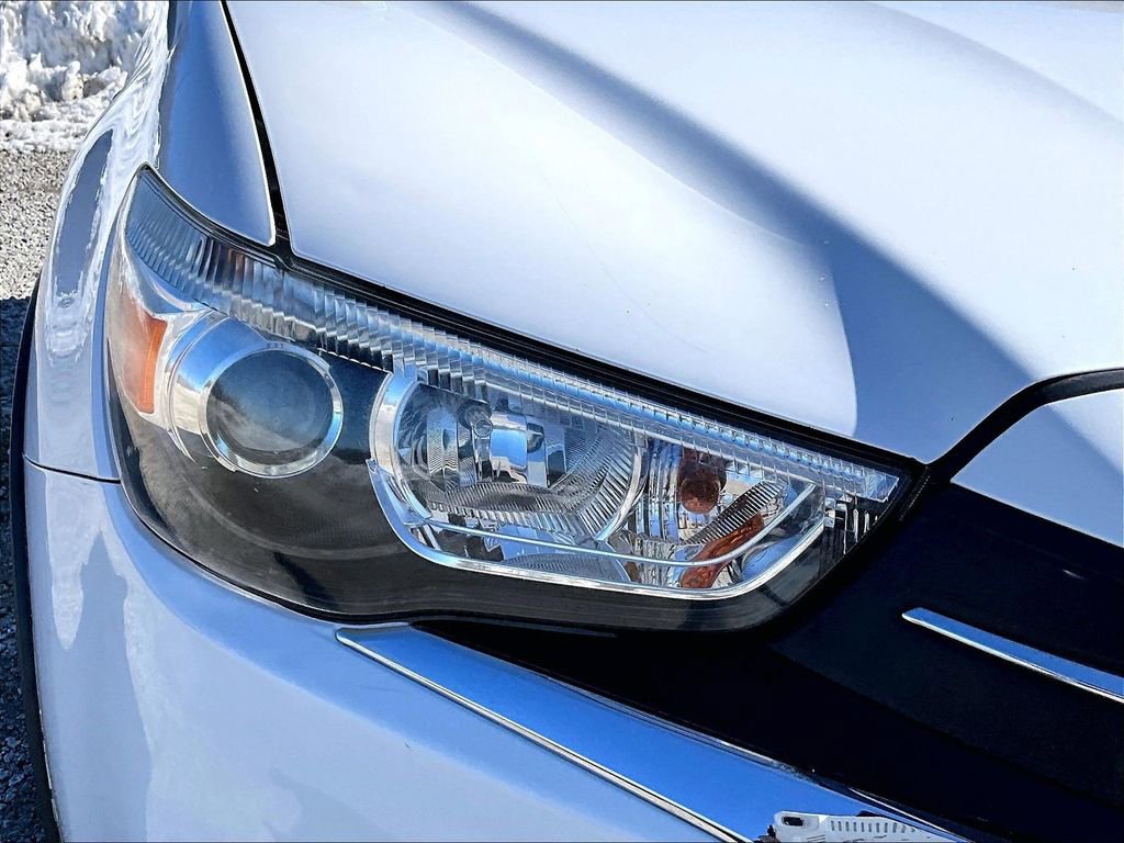 Used 2019 Mitsubishi Outlander Sport LE image 23