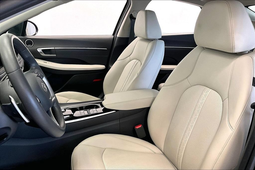 Used 2023 Hyundai Sonata Limited FWD image 26