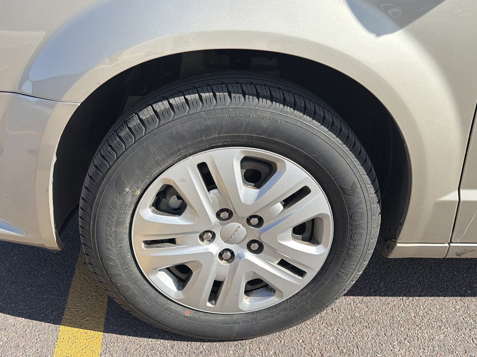 Used 2016 Dodge Grand Caravan SE w/ Quick Order Package 29E SE image 15