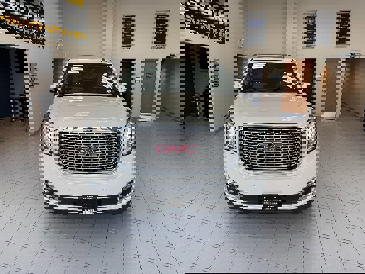 Used 2015 GMC Yukon Denali w/ Touring Package image 57