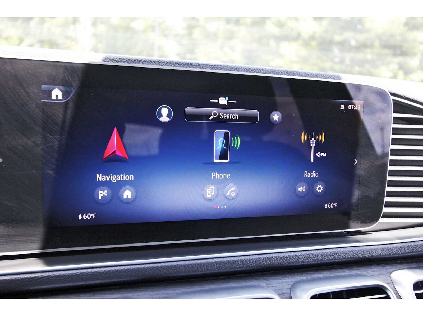 Used 2025 Mercedes-Benz GLE 350 4MATIC image 23