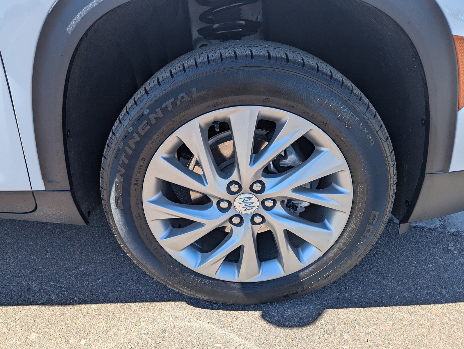 Certified 2025 Buick Enclave Preferred image 9