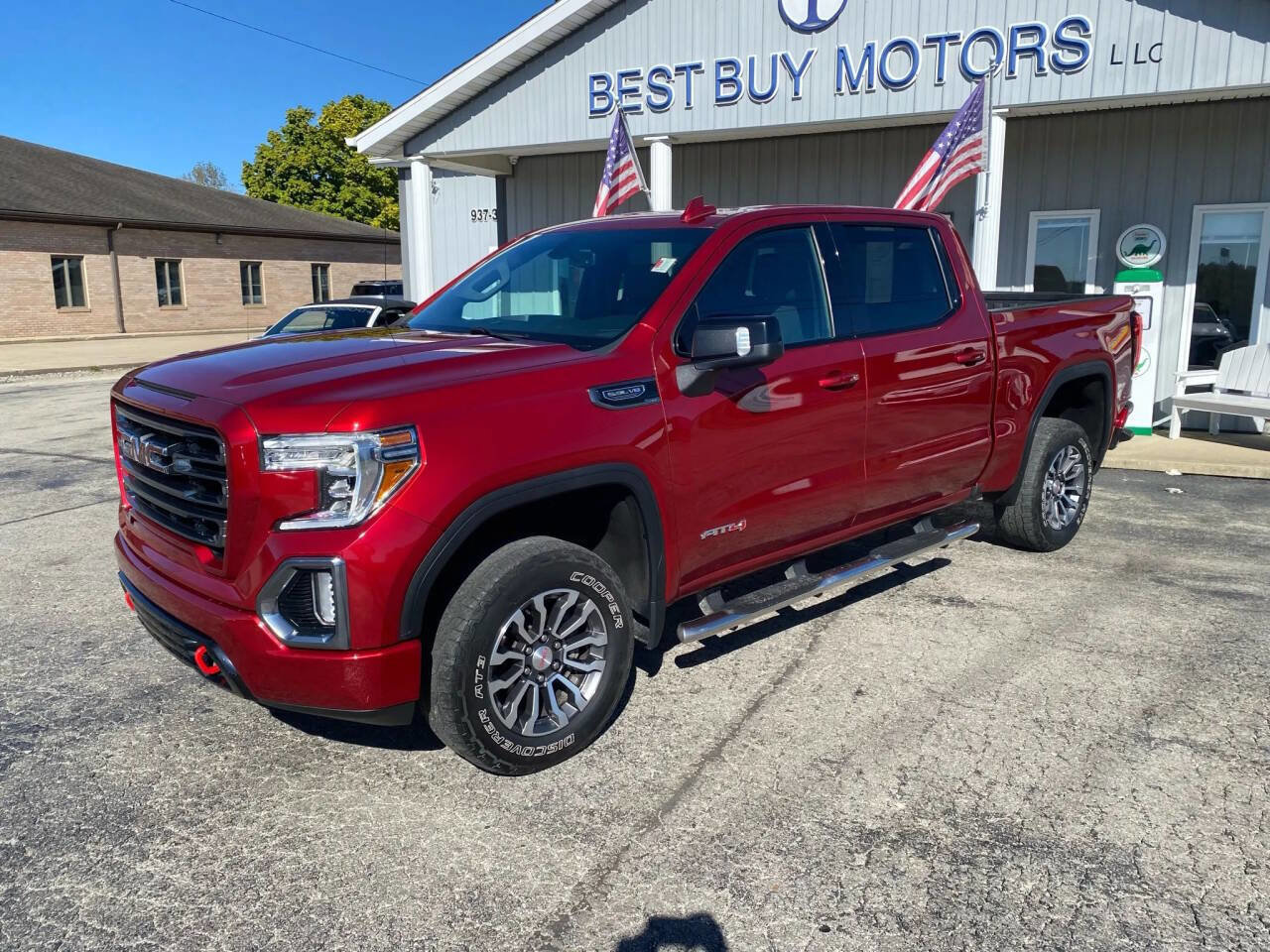 Used 2021 GMC Sierra 1500 AT4 image 3