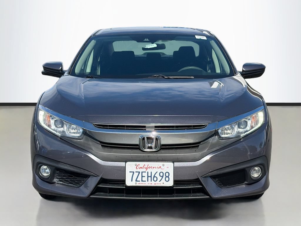 Used 2017 Honda Civic EX-T image 2