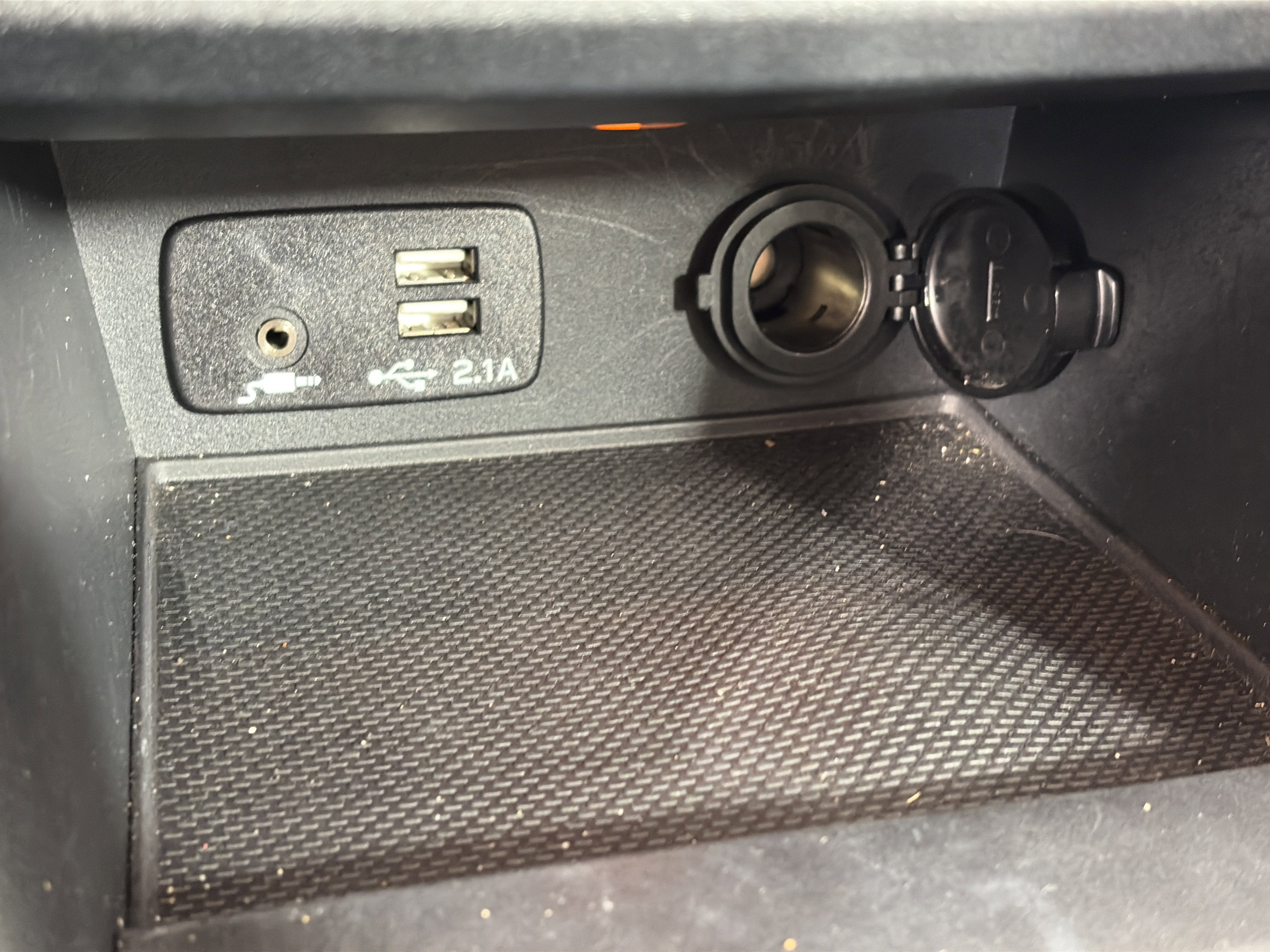 Used 2023 Subaru Impreza 2.0i Limited image 22