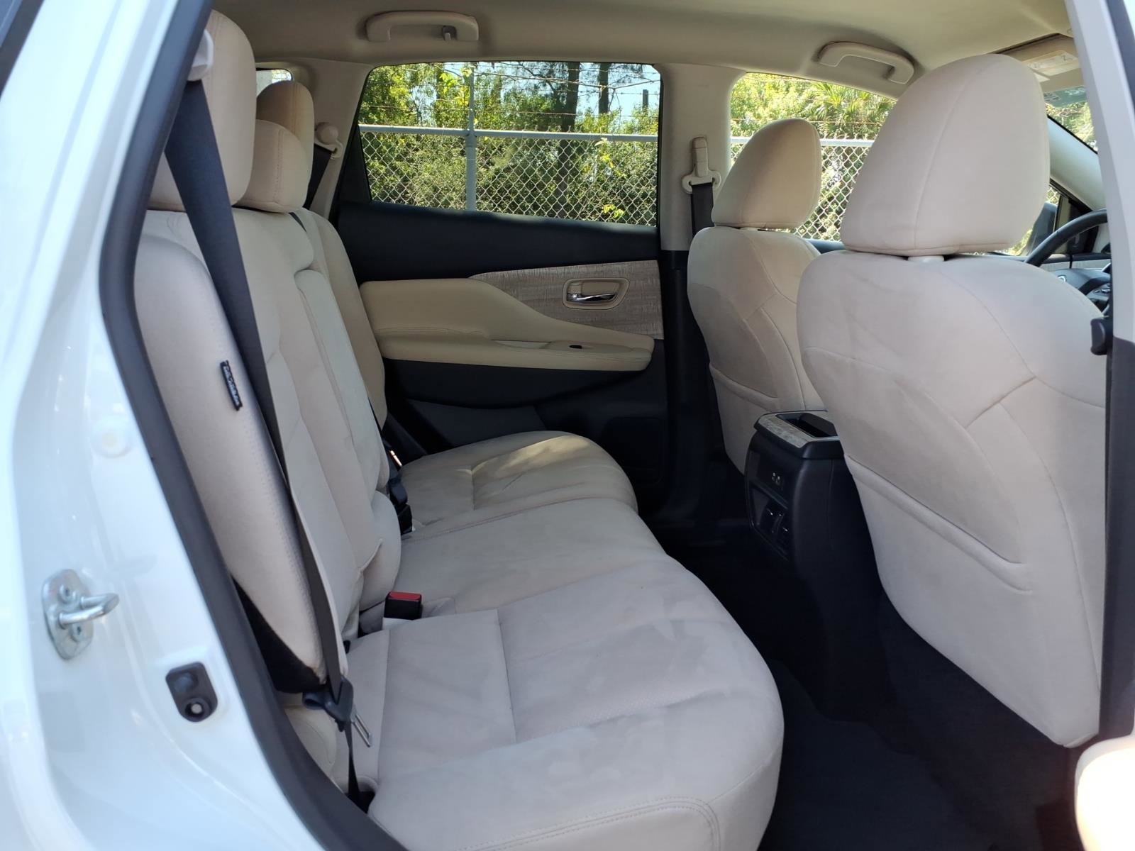 Used 2020 Nissan Murano SV image 8