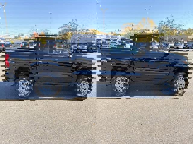 Certified 2024 Chevrolet Colorado W/T image 26