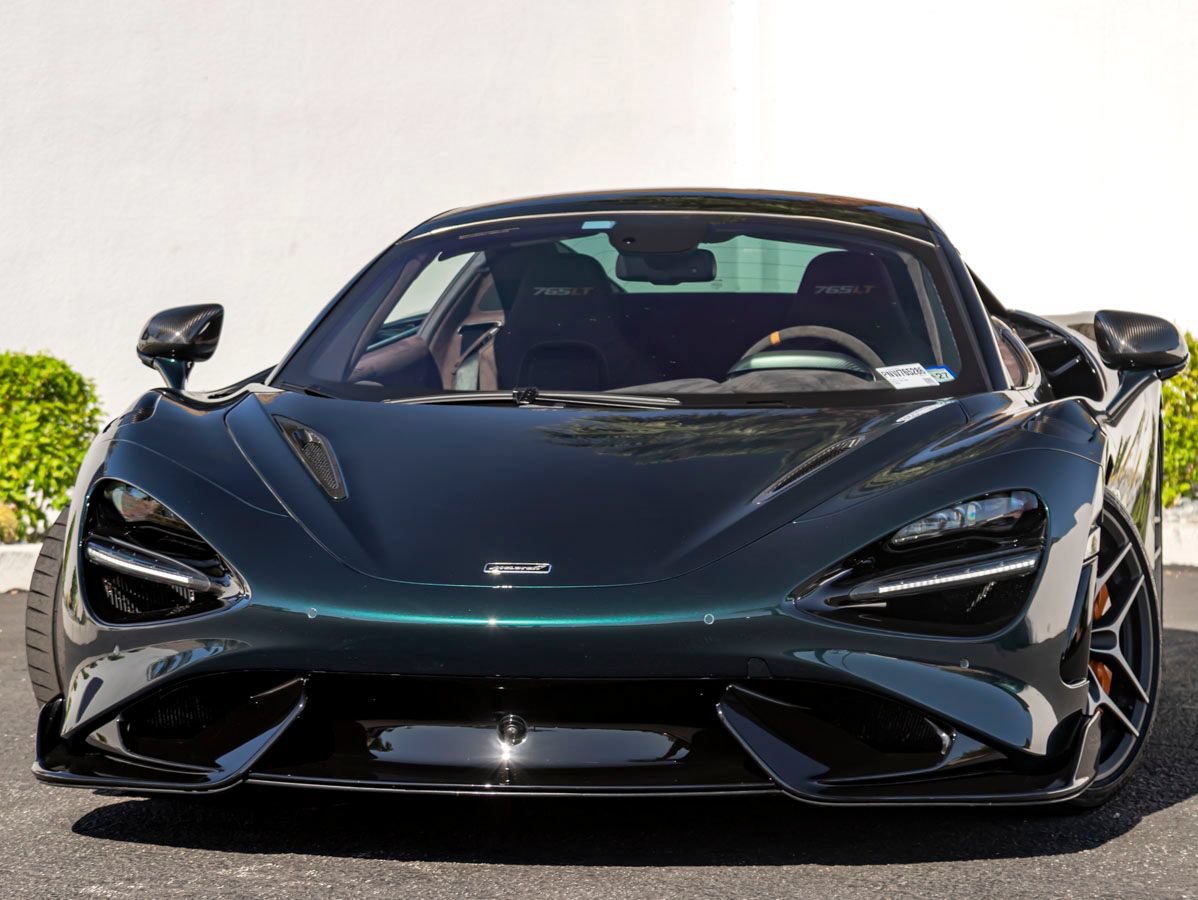 Used 2022 McLaren 765LT RWD image 2