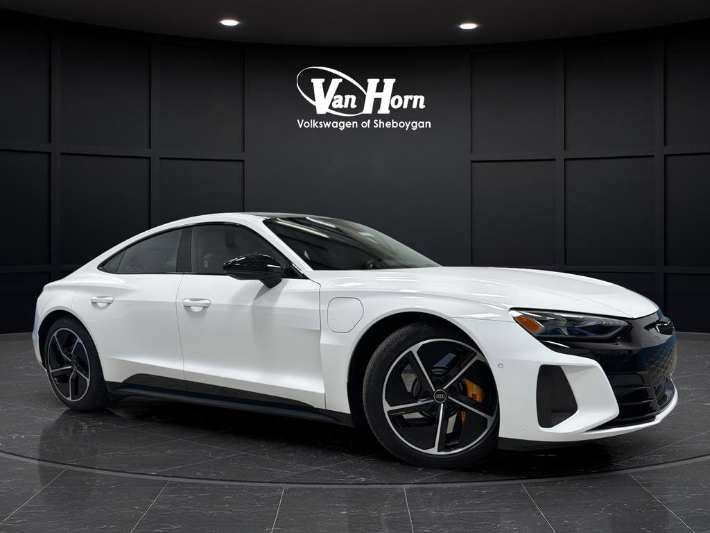 Used 2024 Audi RS e-tron GT w/ Carbon Performance Package AWD/4WD video 1