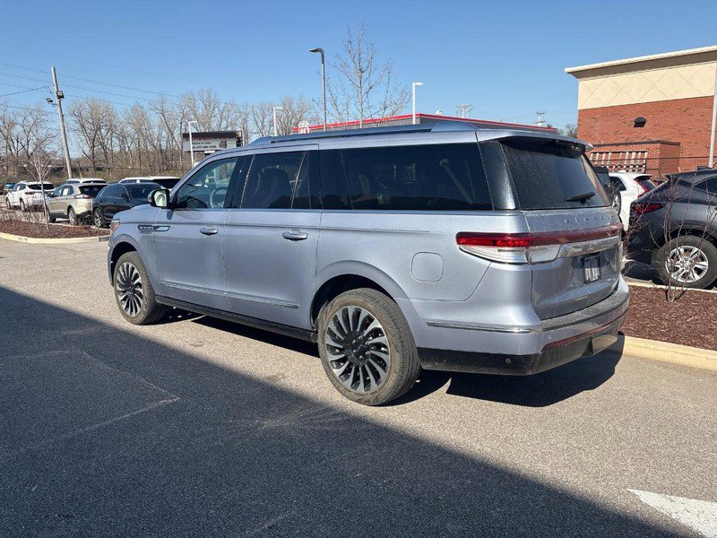 Certified 2023 Lincoln Navigator L Black Label AWD/4WD image 2