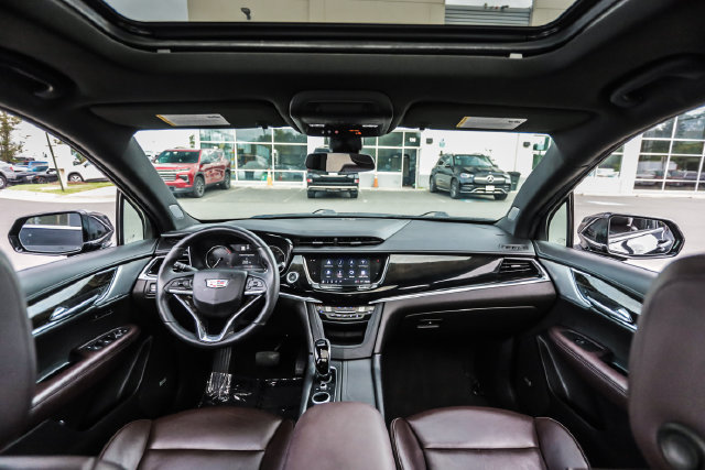 Used 2023 Cadillac XT6 Premium Luxury AWD/4WD image 44