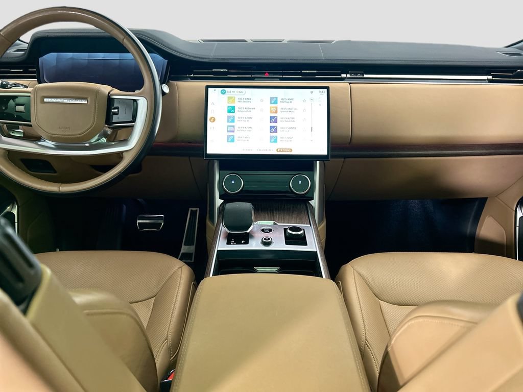 Used 2023 Land Rover Range Rover SE AWD/4WD image 13