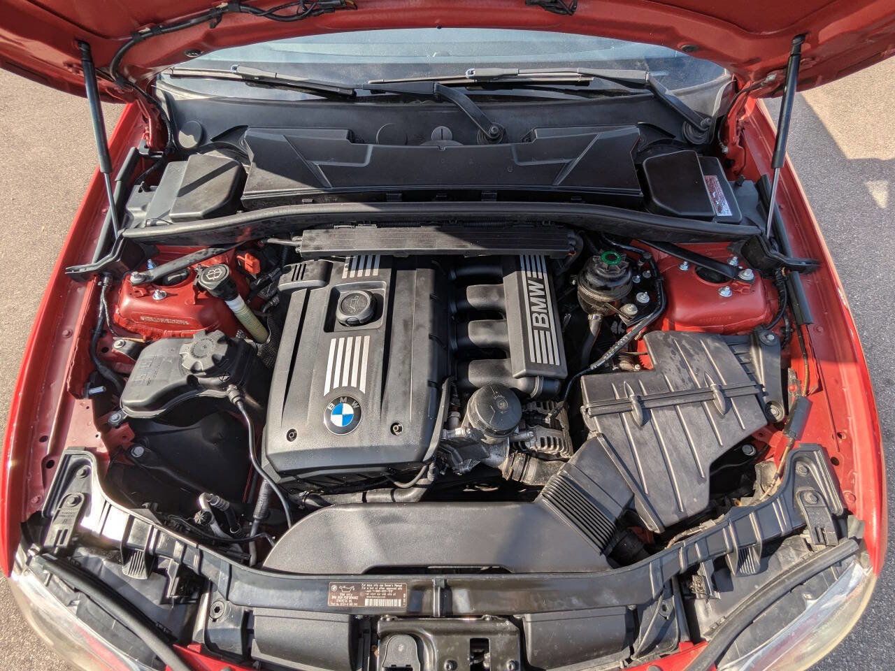 Used 2008 BMW 128i Convertible image 35