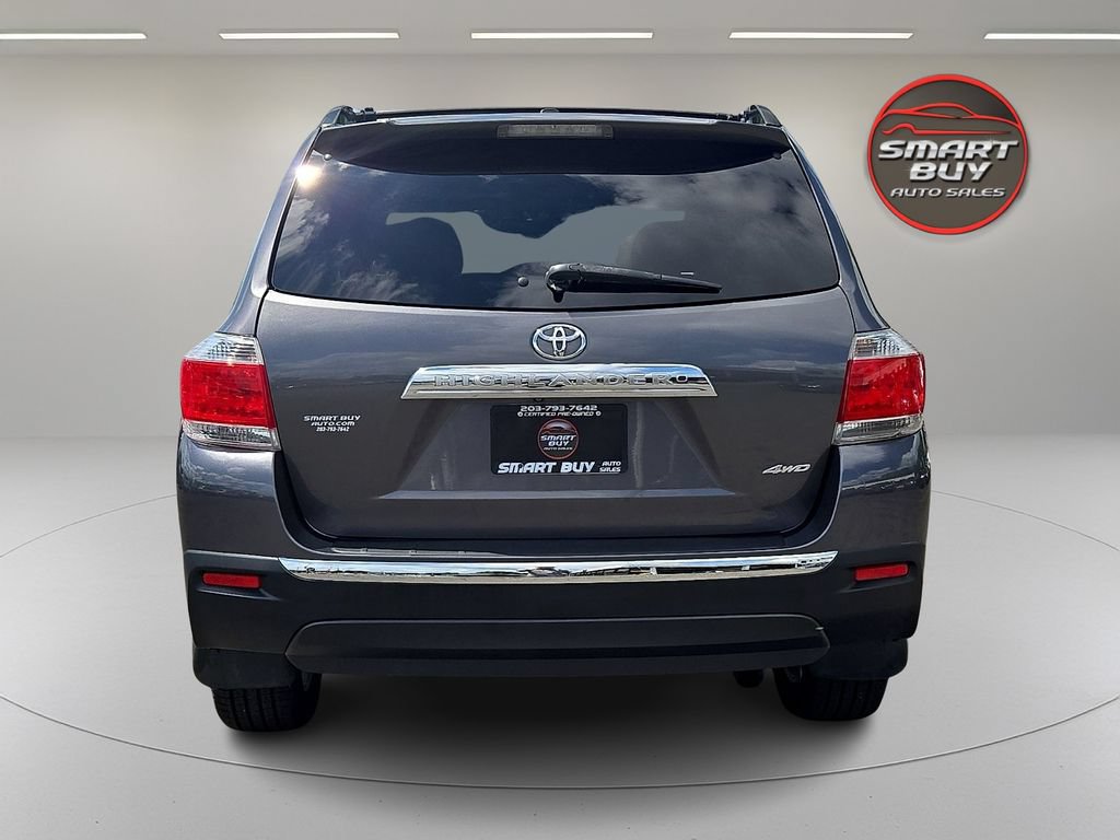 Used 2012 Toyota Highlander Limited w/ Tow Pkg AWD/4WD image 6