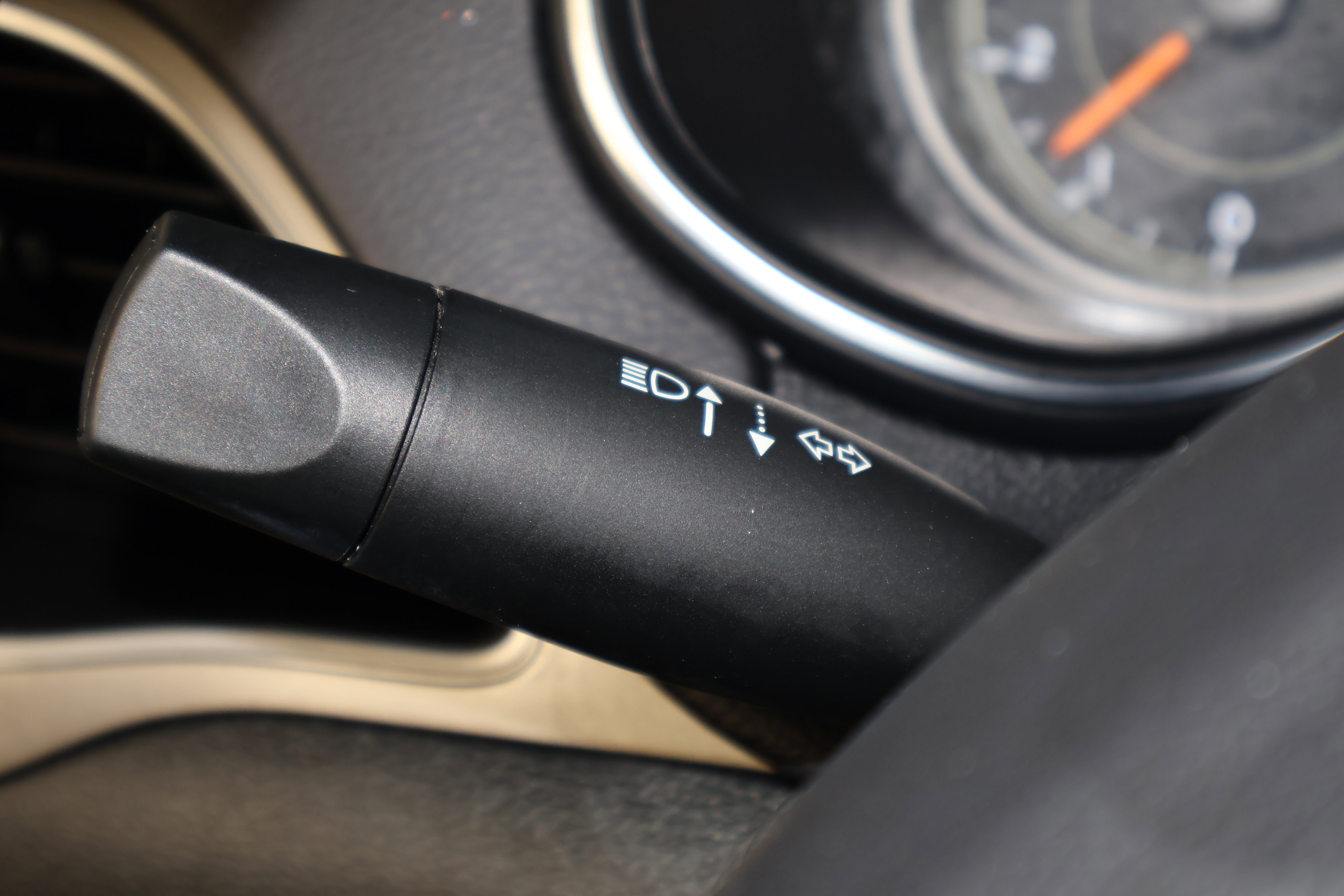 Used 2022 Jeep Cherokee Latitude Lux image 23