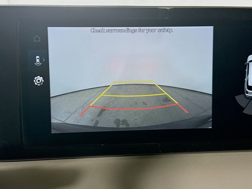 Used 2025 Hyundai Palisade SEL FWD image 16
