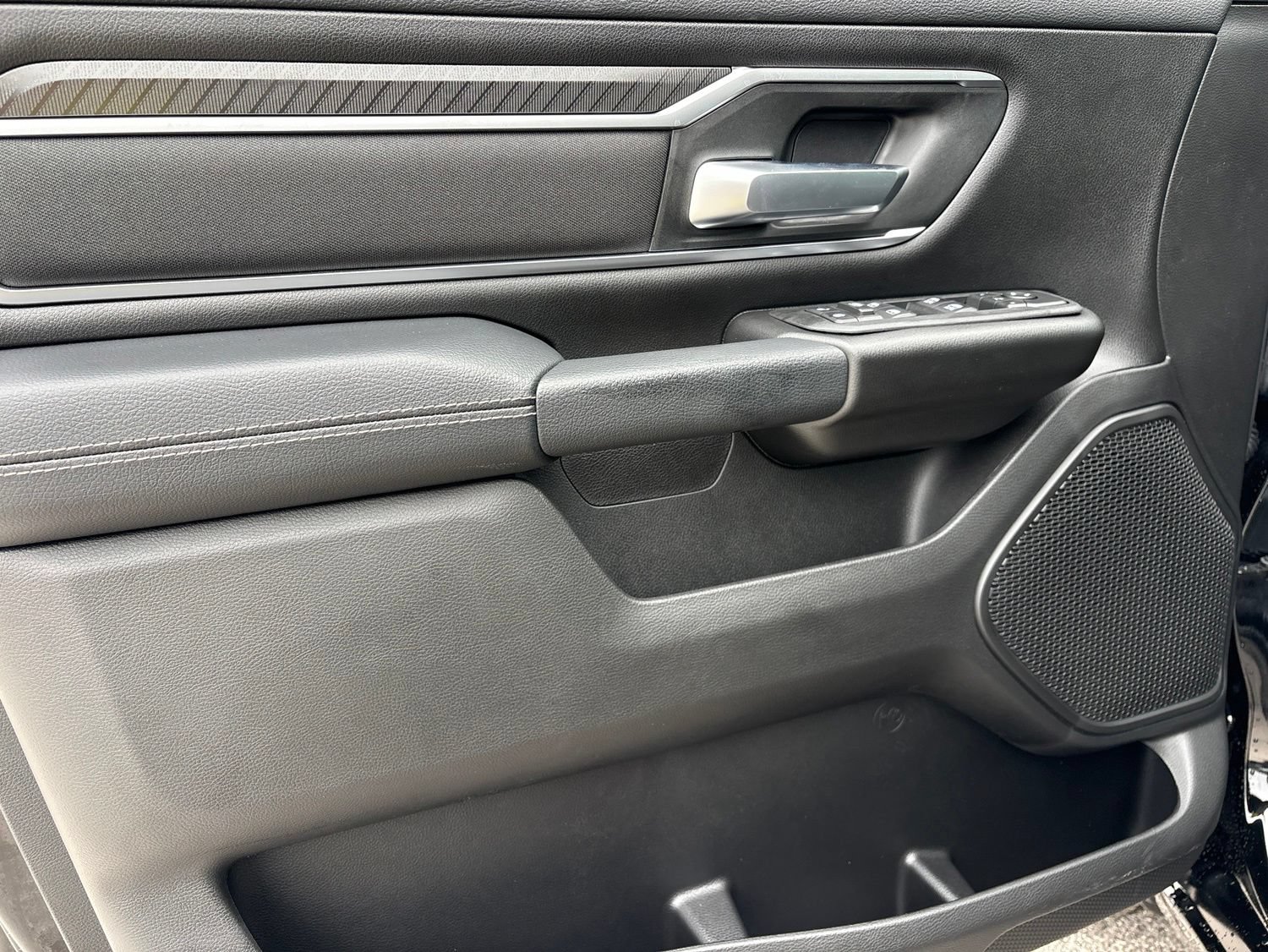 New 2026 RAM 1500 Big Horn AWD/4WD image 10