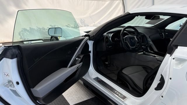 Used 2018 Chevrolet Corvette Grand Sport RWD image 23