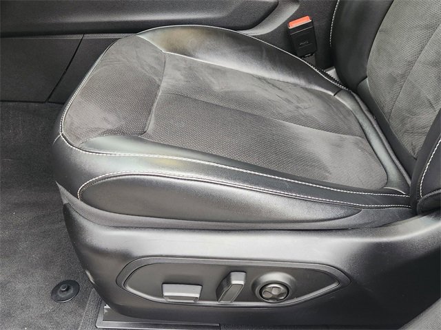 Used 2024 Jeep Grand Cherokee Altitude image 23