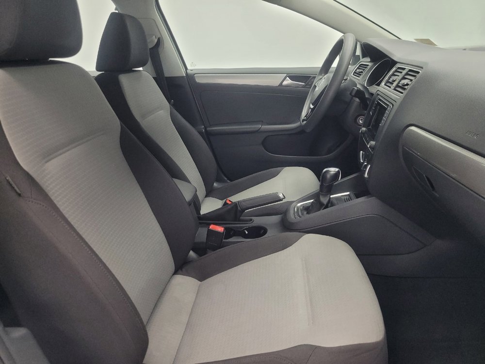 Used 2017 Volkswagen Jetta S image 21