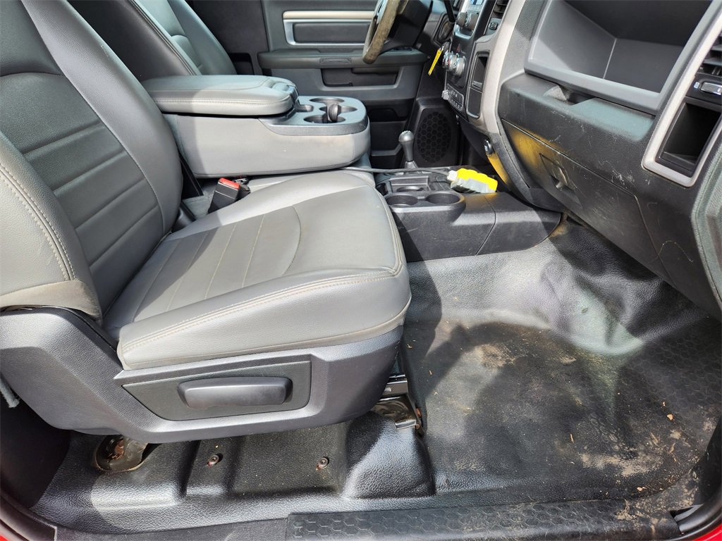 Used 2017 RAM 5500 Tradesman w/ Power & Remote Entry Group image 12