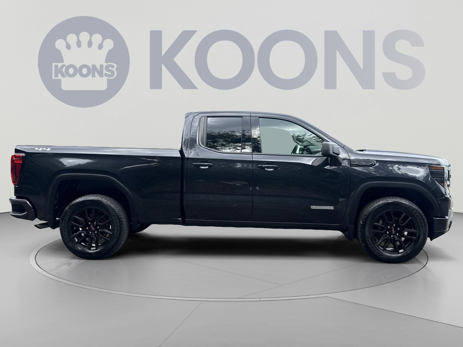 Used 2023 GMC Sierra 1500 Elevation AWD/4WD image 8