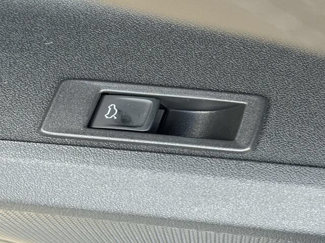 Used 2025 Audi Q5 Premium Plus AWD/4WD image 19