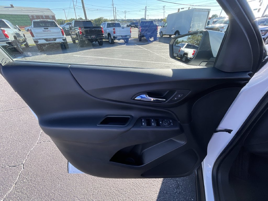 Used 2022 Chevrolet Equinox LT AWD/4WD image 21