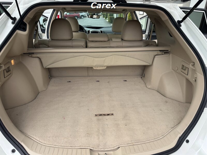 Used 2014 Toyota Venza XLE w/ XLE Premium Package FWD image 32