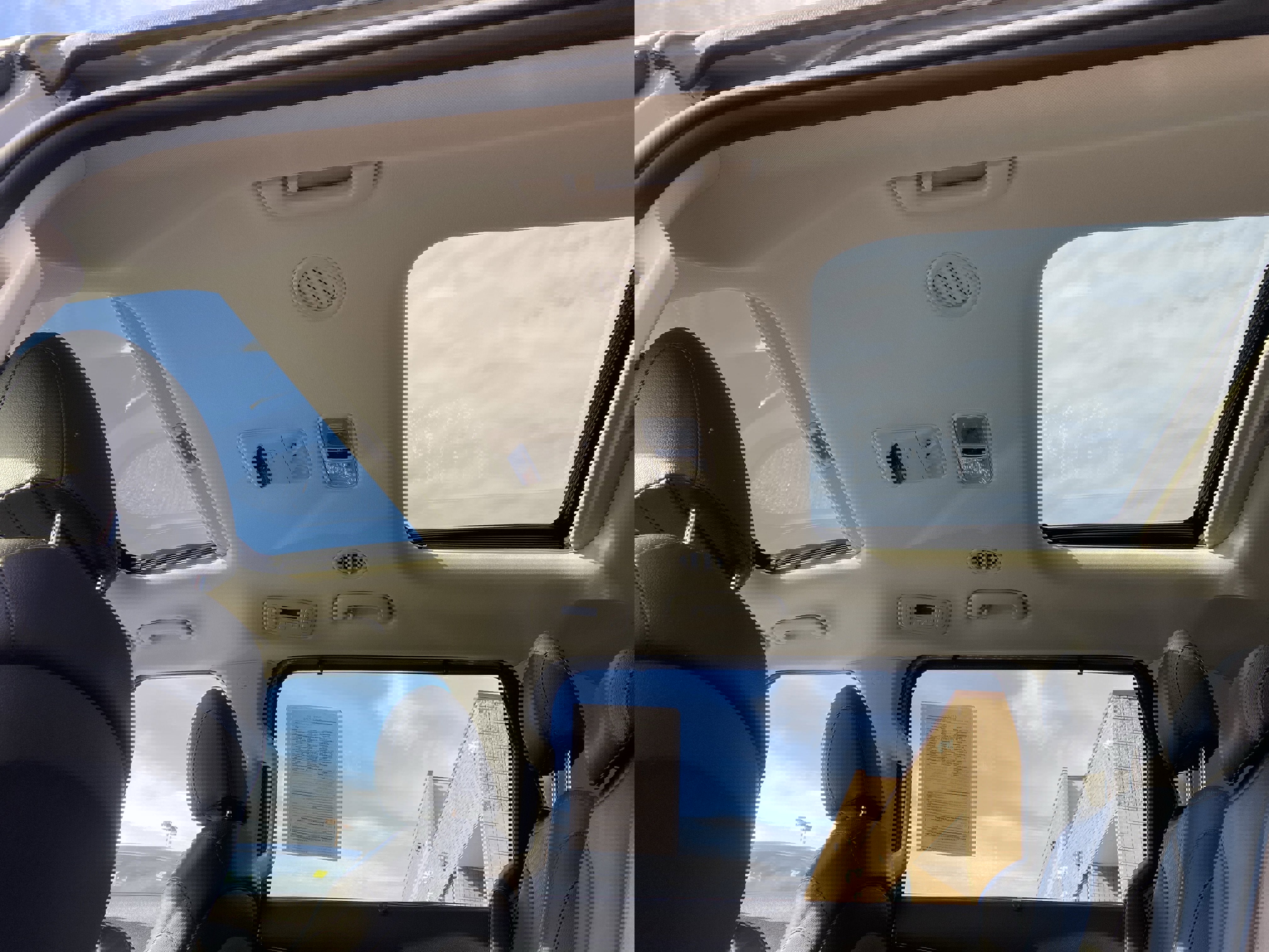 Used 2024 Kia Carnival SX Prestige image 25