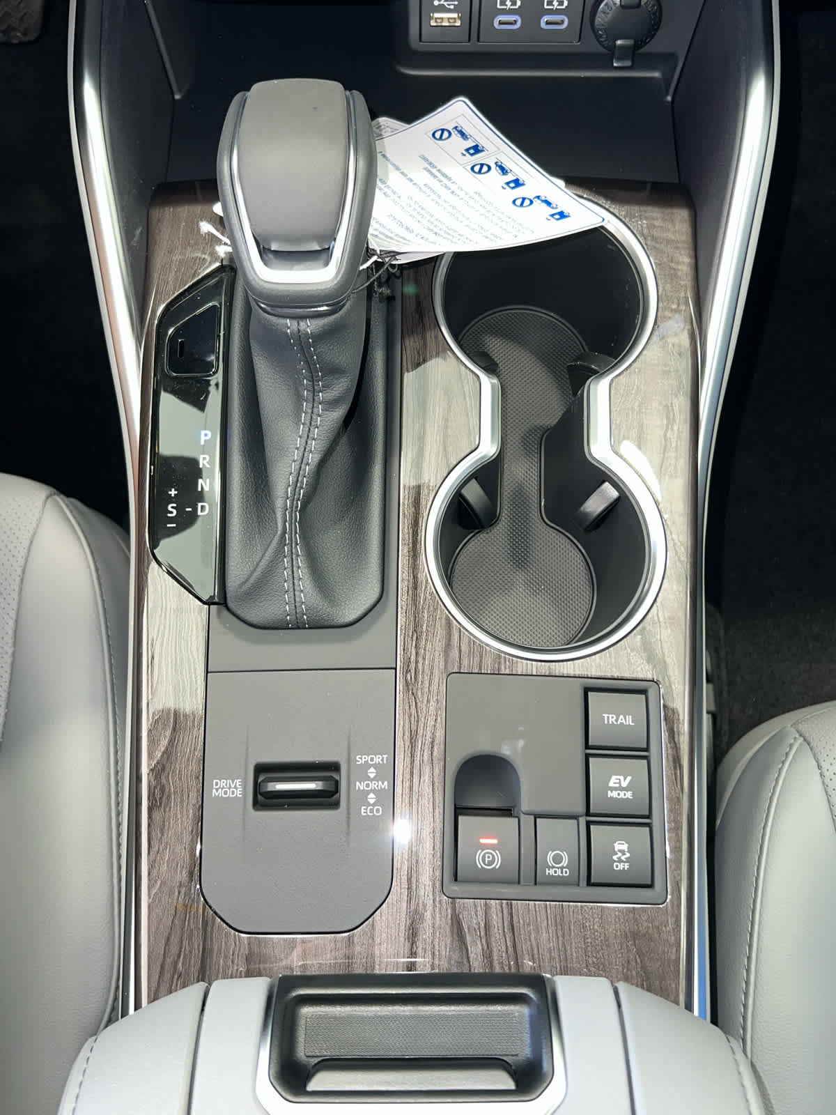 New 2026 Toyota Highlander Platinum image 31