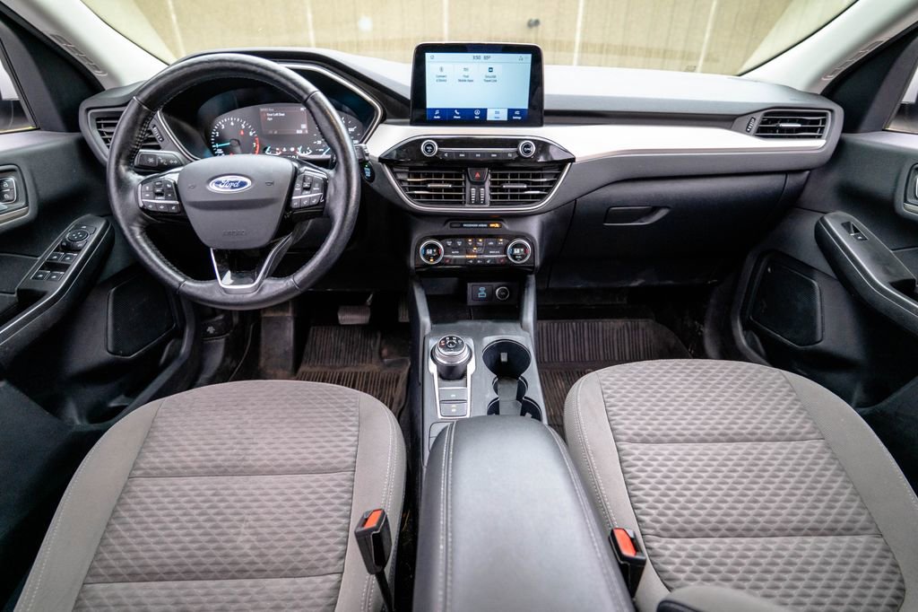 Used 2021 Ford Escape SE w/ Convenience Package image 12