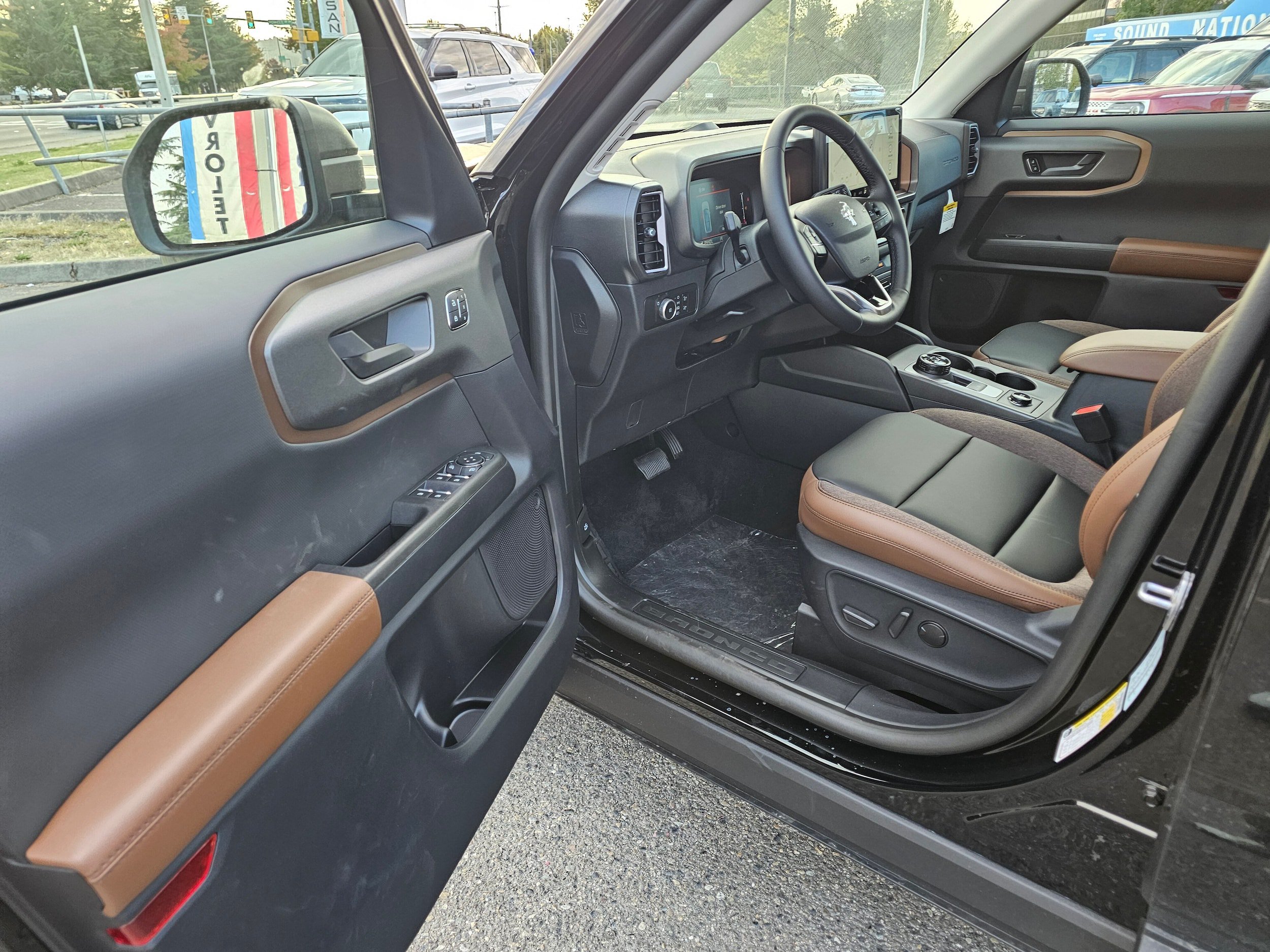 New 2026 Ford Bronco Sport Outer Banks AWD/4WD image 15