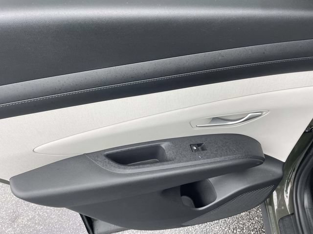 Used 2026 Hyundai Tucson SEL FWD image 21