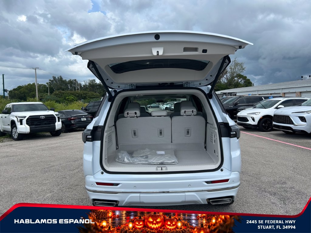 New 2026 Buick Enclave Avenir w/ Super Cruise Package AWD/4WD image 17