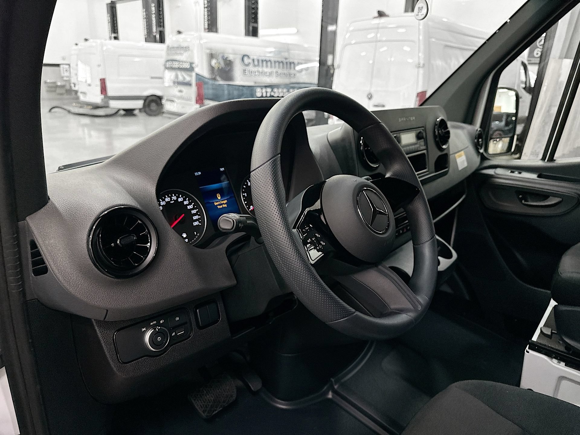 Used 2026 Mercedes-Benz Sprinter 2500 image 10