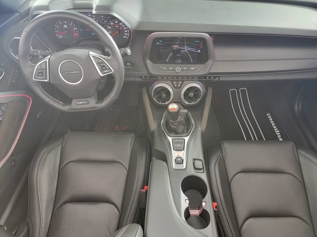 Used 2017 Chevrolet Camaro SS RWD image 19