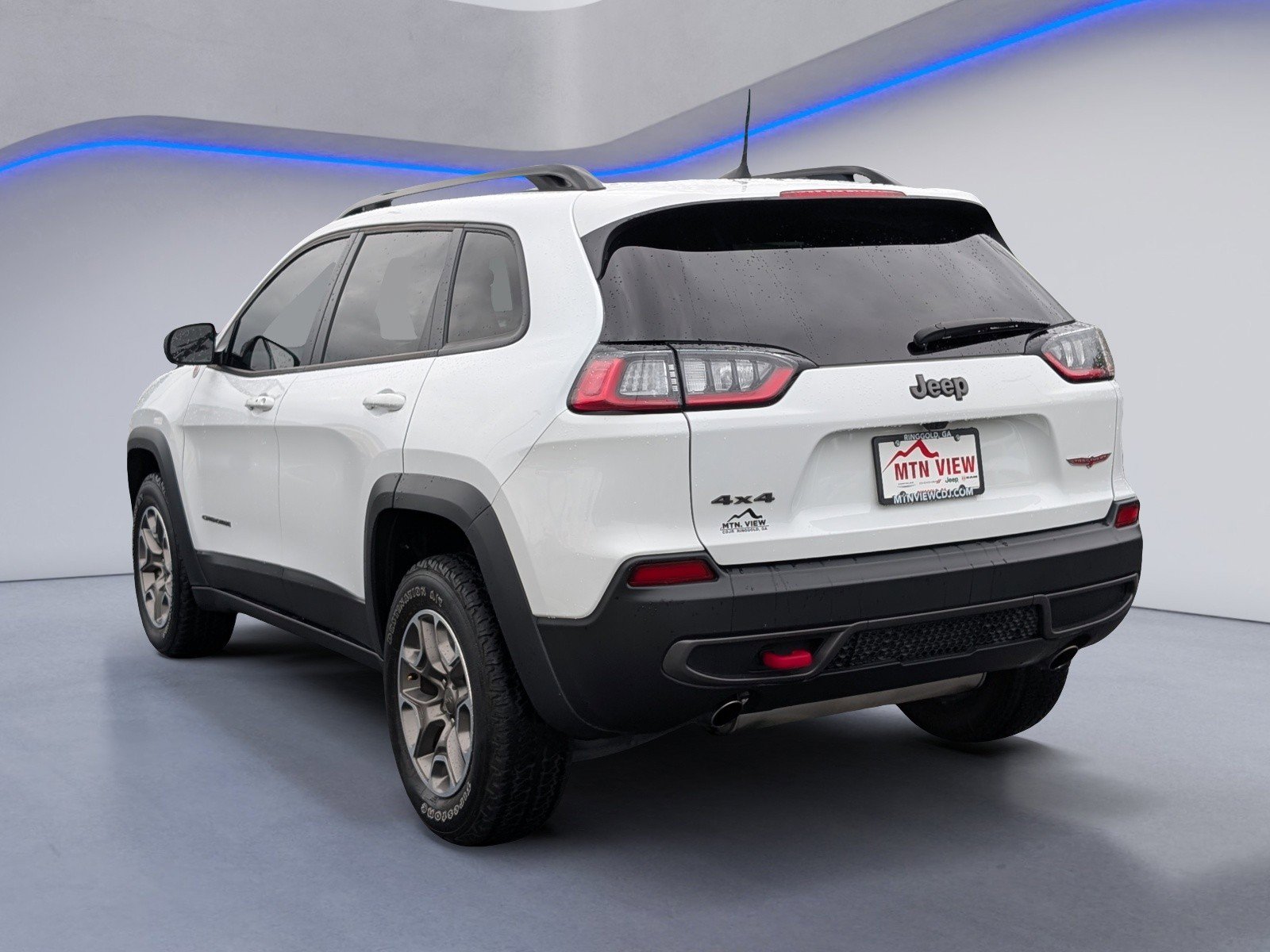 Used 2022 Jeep Cherokee Trailhawk w/ Sun, Sound & Nav Group AWD/4WD image 7
