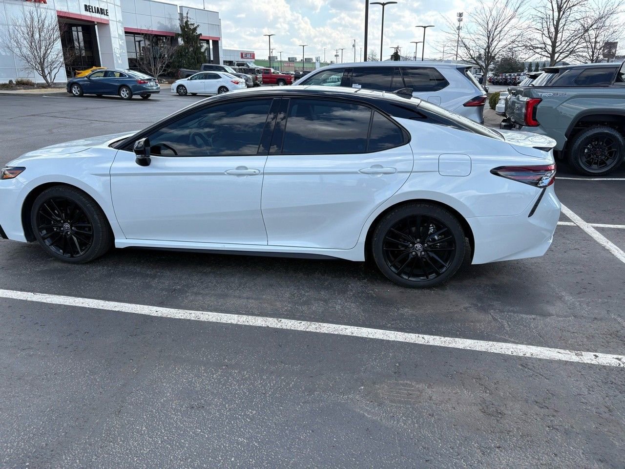 Used 2024 Toyota Camry XSE w/ Navigation Package image 5