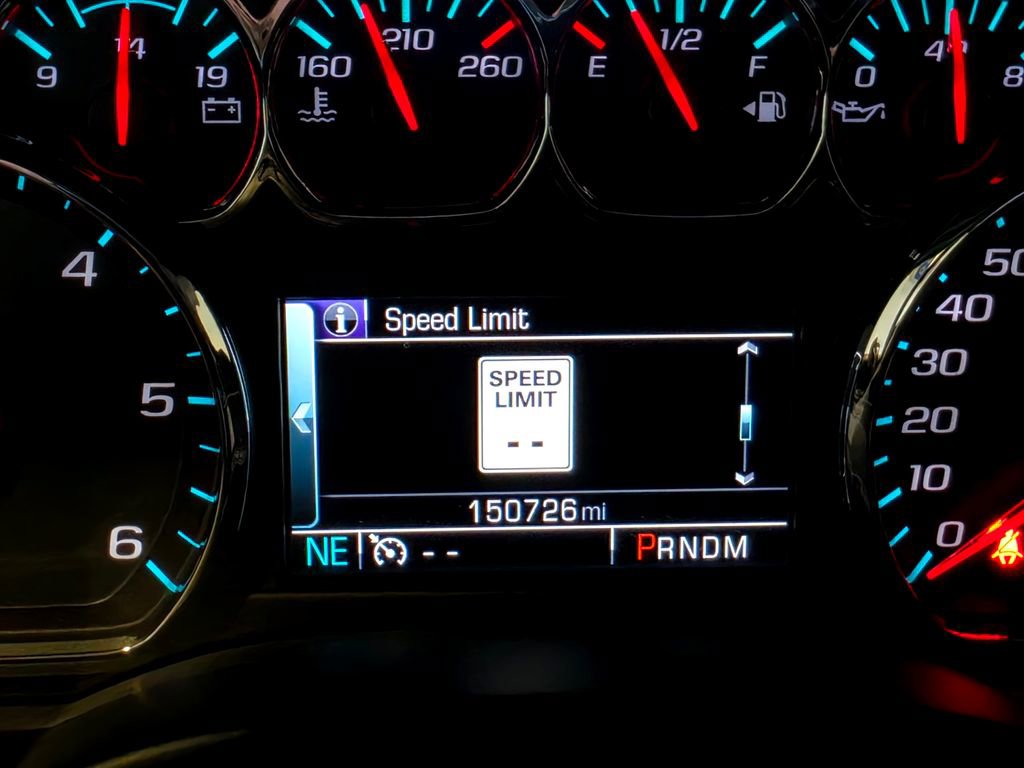 Used 2016 Chevrolet Suburban LT AWD/4WD image 38