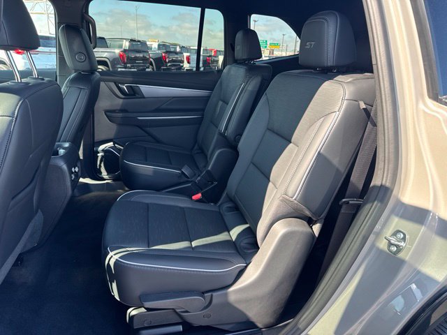 Used 2026 Buick Enclave Sport Touring FWD image 22