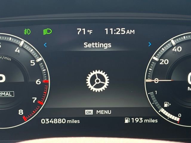 Used 2024 Mitsubishi Outlander SE image 20