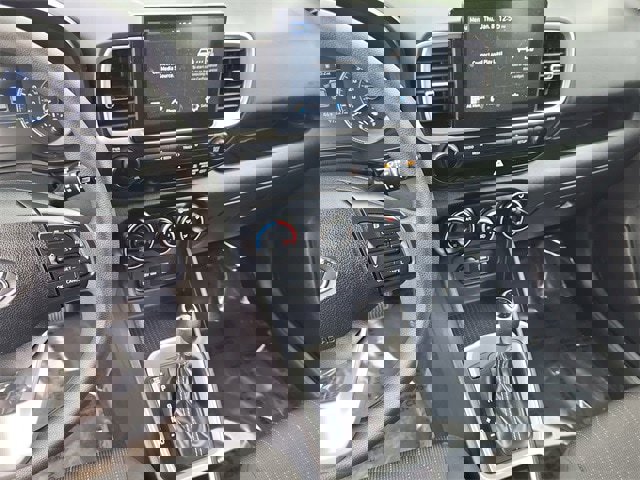 Used 2021 Hyundai Venue SE image 14