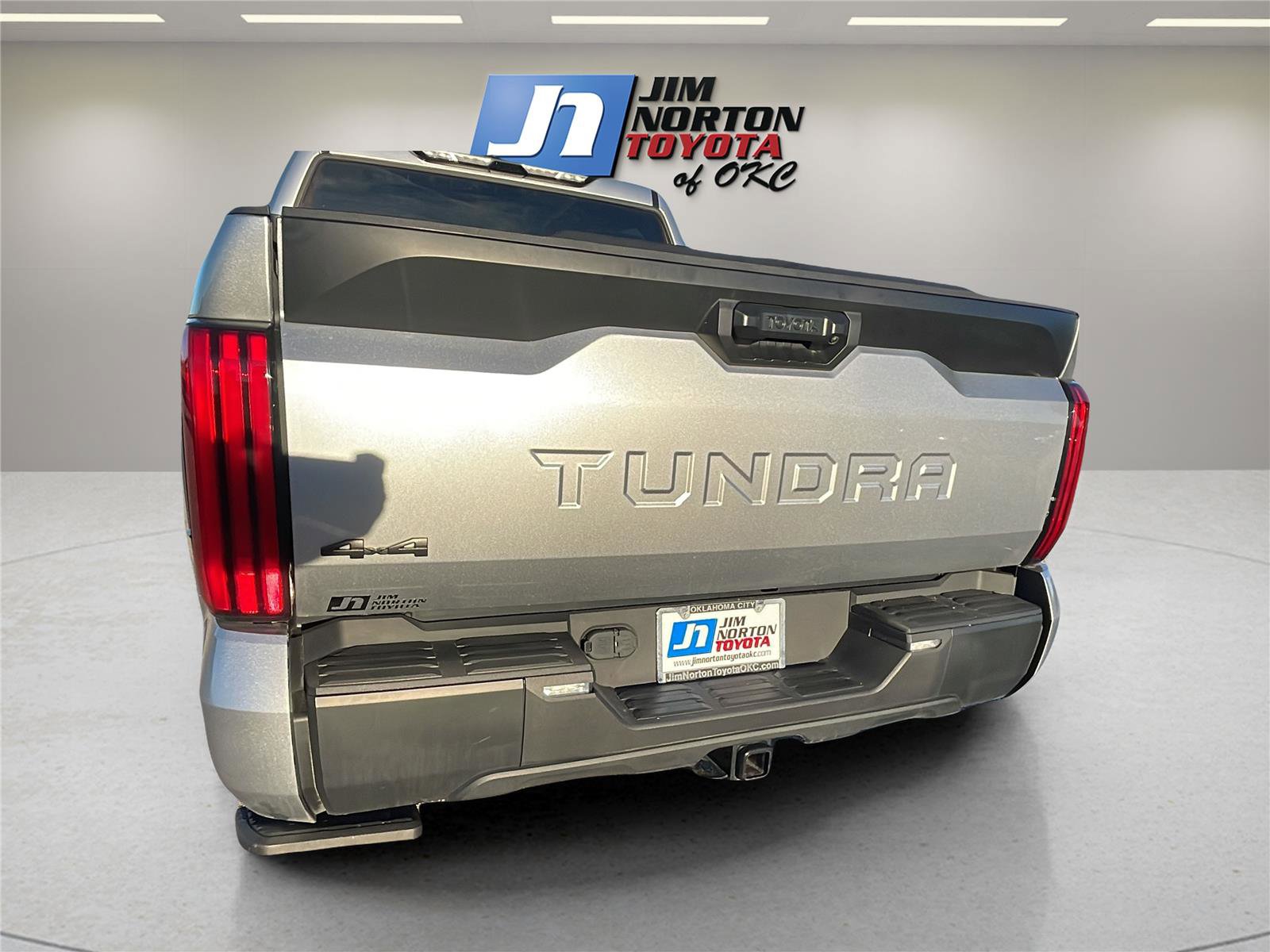 Used 2024 Toyota Tundra SR5 image 12
