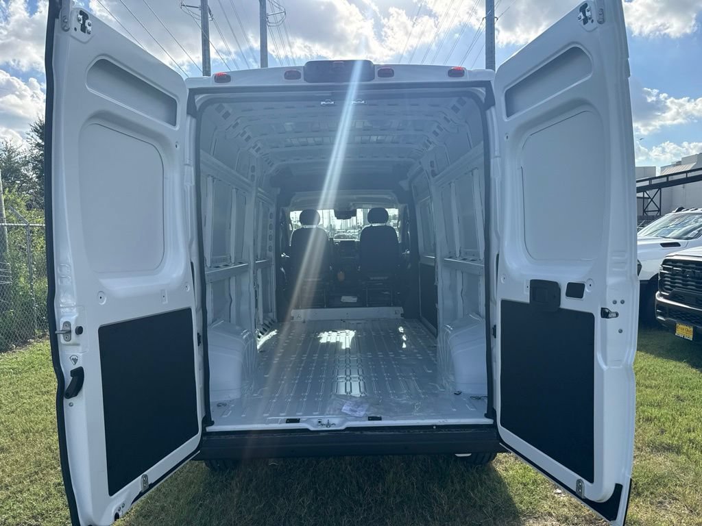 New 2027 RAM ProMaster 2500 w/ Safety Group FWD image 9