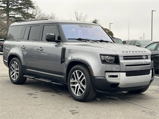 Used 2024 Land Rover Defender 130 S image 30