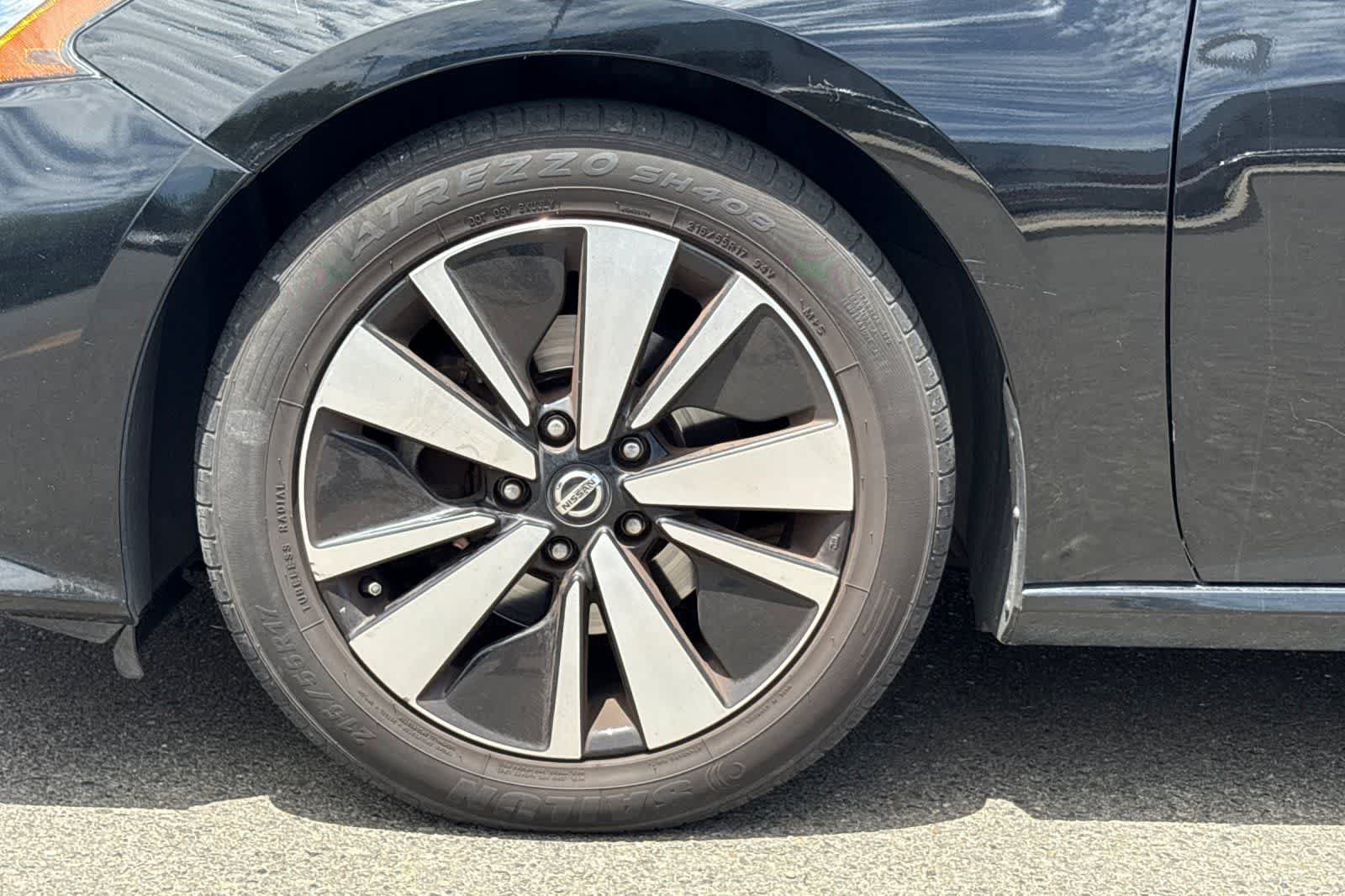 Used 2021 Nissan Altima 2.5 SV FWD image 12