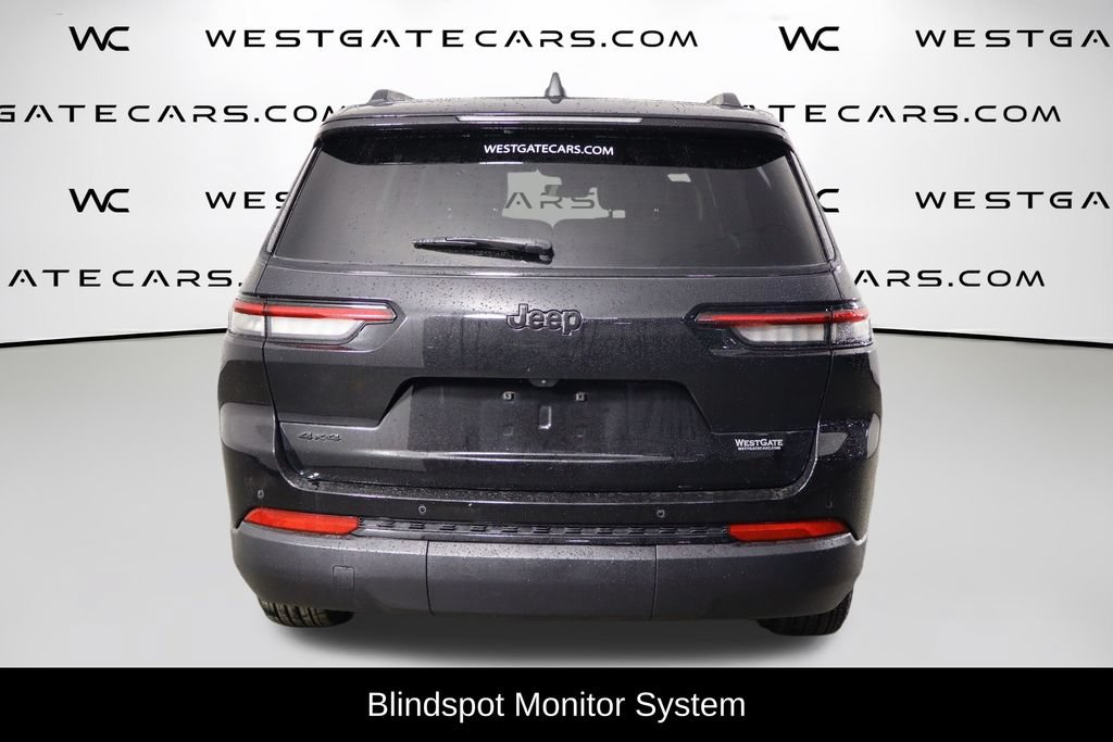 Used 2025 Jeep Grand Cherokee L Laredo AWD/4WD image 4