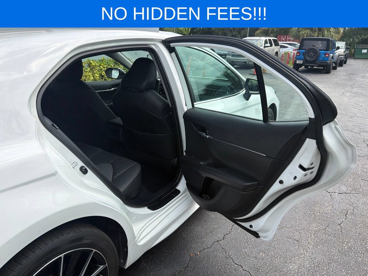 Used 2024 Toyota Camry SE FWD image 21